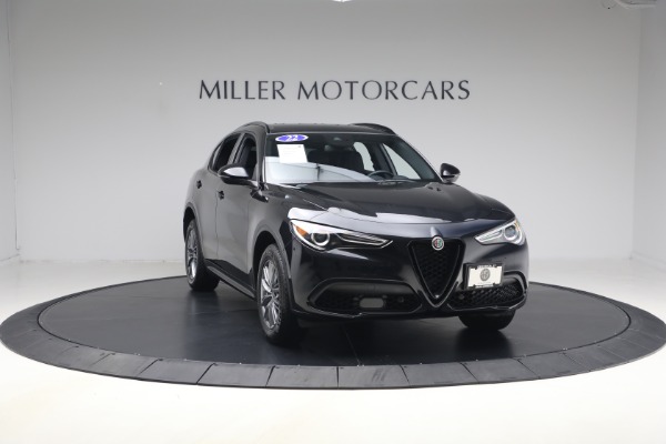 Used 2022 Alfa Romeo Stelvio Sprint for sale $24,900 at Bentley Greenwich in Greenwich CT 06830 11