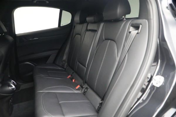 Used 2022 Alfa Romeo Stelvio Sprint for sale $24,900 at Bentley Greenwich in Greenwich CT 06830 19