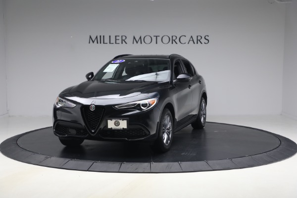 Used 2022 Alfa Romeo Stelvio Sprint for sale $24,900 at Bentley Greenwich in Greenwich CT 06830 2