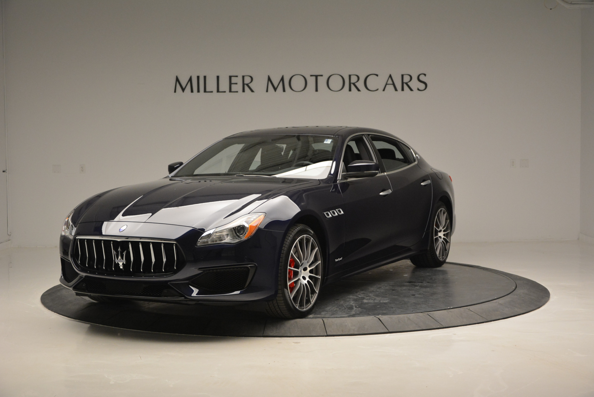 New 2017 Maserati Quattroporte S Q4 GranSport for sale Sold at Bentley Greenwich in Greenwich CT 06830 1
