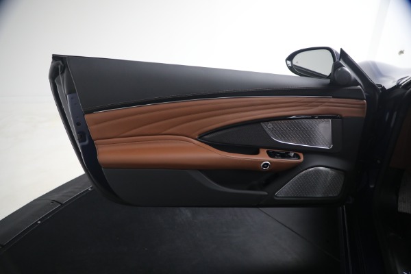 New 2026 Maserati GranCabrio Modena for sale $174,385 at Bentley Greenwich in Greenwich CT 06830 28