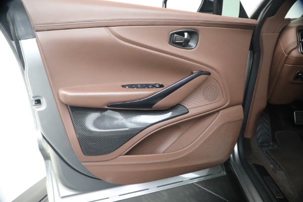 Used 2023 Aston Martin DBX 707 for sale $159,900 at Bentley Greenwich in Greenwich CT 06830 16