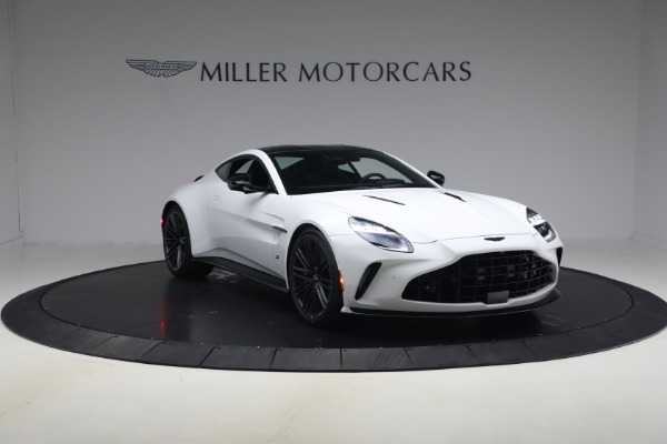 New 2026 Aston Martin Vantage S for sale $251,000 at Bentley Greenwich in Greenwich CT 06830 11