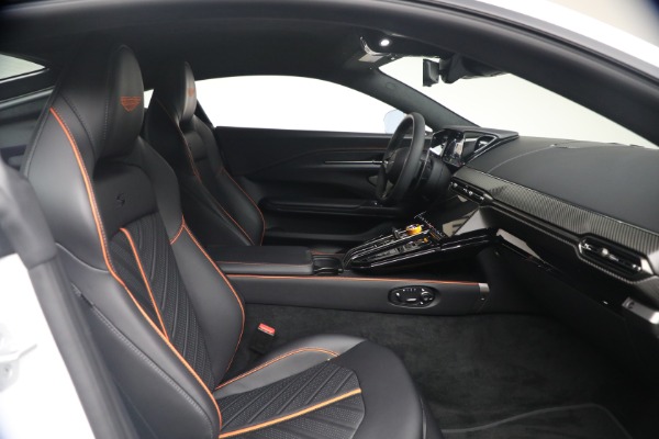 New 2026 Aston Martin Vantage S for sale $251,000 at Bentley Greenwich in Greenwich CT 06830 19