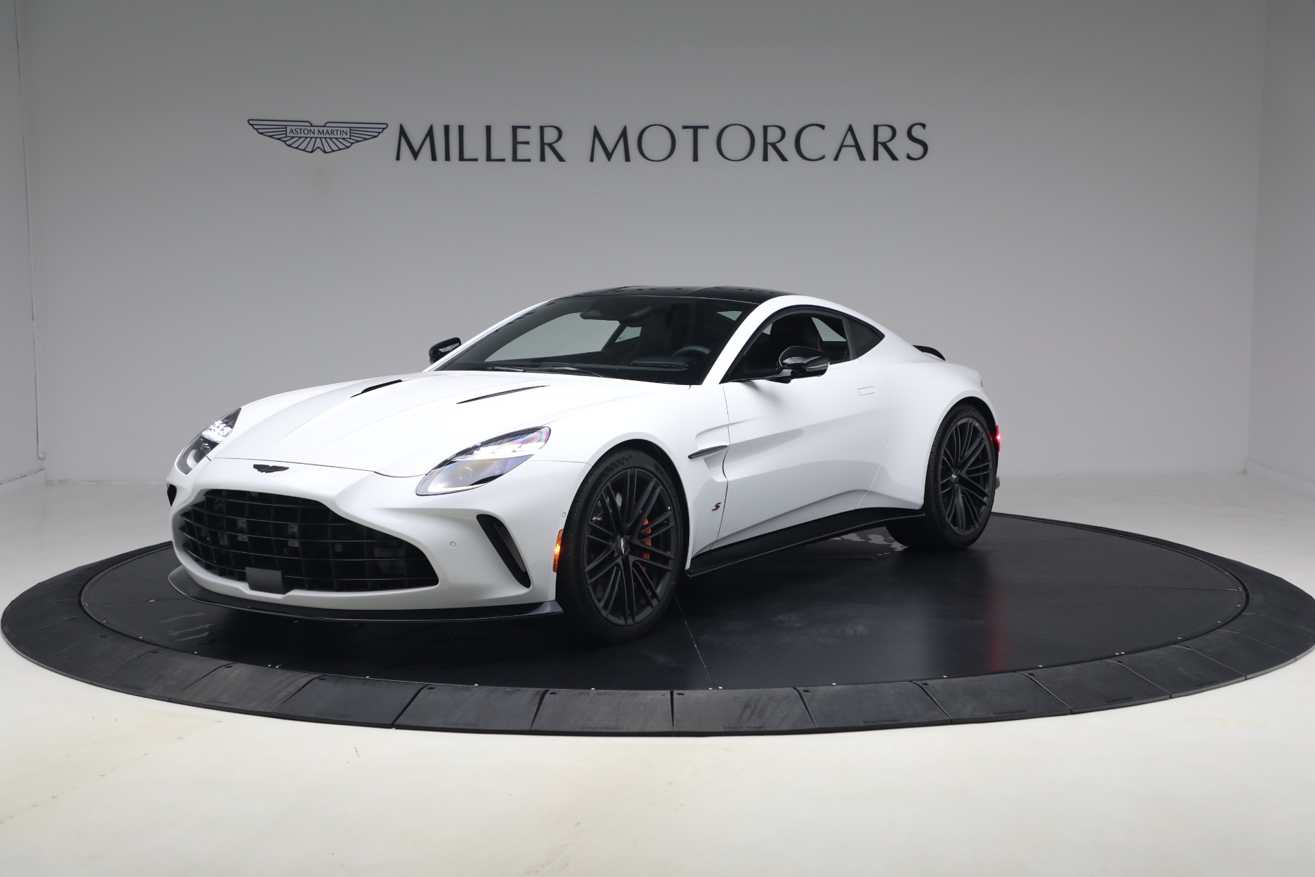 New 2026 Aston Martin Vantage S for sale $251,000 at Bentley Greenwich in Greenwich CT 06830 1
