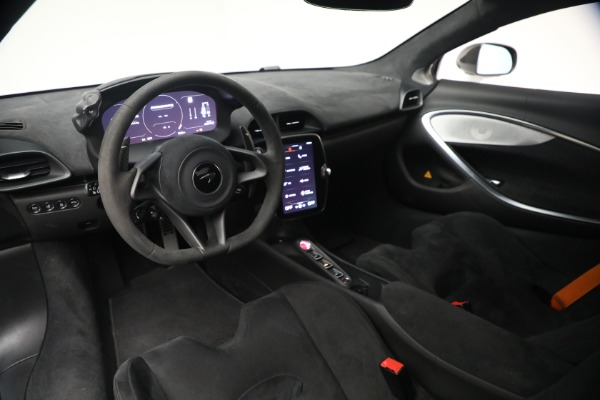 Used 2023 McLaren Artura for sale $184,900 at Bentley Greenwich in Greenwich CT 06830 24
