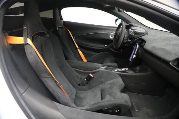 Used 2023 McLaren Artura for sale $184,900 at Bentley Greenwich in Greenwich CT 06830 26