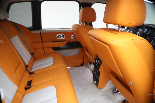 Used 2023 Rolls-Royce Black Badge Cullinan for sale $375,900 at Bentley Greenwich in Greenwich CT 06830 23