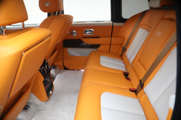 Used 2023 Rolls-Royce Black Badge Cullinan for sale $375,900 at Bentley Greenwich in Greenwich CT 06830 27