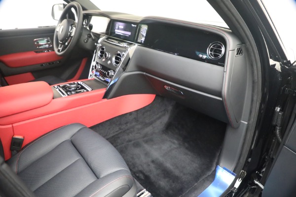New 2026 Rolls-Royce Cullinan for sale $501,750 at Bentley Greenwich in Greenwich CT 06830 17