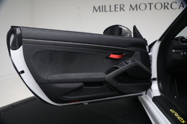 Used 2023 Porsche 718 Cayman GT4 RS for sale $199,900 at Bentley Greenwich in Greenwich CT 06830 17