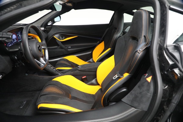 Used 2024 McLaren 750S Performance for sale $328,900 at Bentley Greenwich in Greenwich CT 06830 22