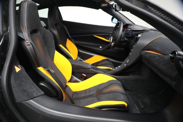 Used 2024 McLaren 750S Performance for sale $328,900 at Bentley Greenwich in Greenwich CT 06830 25