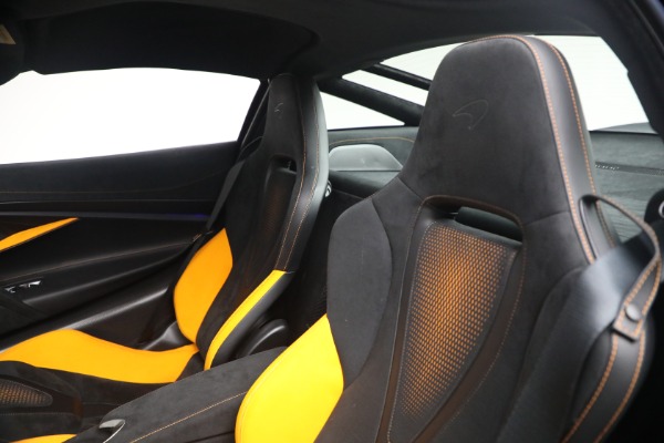 Used 2024 McLaren 750S Performance for sale $328,900 at Bentley Greenwich in Greenwich CT 06830 28