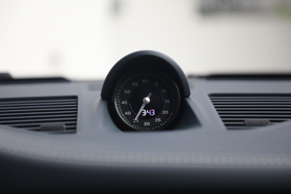 Used 2025 Porsche 911 Carrera S for sale $181,900 at Bentley Greenwich in Greenwich CT 06830 24