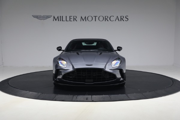 New 2026 Aston Martin Vantage S Roadster for sale $272,300 at Bentley Greenwich in Greenwich CT 06830 24