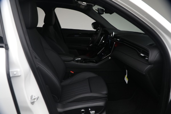 New 2026 Maserati Grecale Modena V6 for sale $95,345 at Bentley Greenwich in Greenwich CT 06830 14