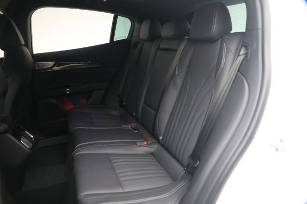 New 2026 Maserati Grecale Modena V6 for sale $95,345 at Bentley Greenwich in Greenwich CT 06830 17