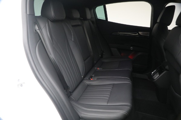 New 2026 Maserati Grecale Modena V6 for sale $95,345 at Bentley Greenwich in Greenwich CT 06830 18