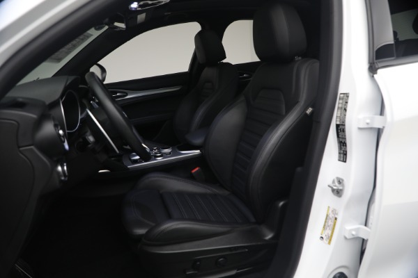 Used 2023 Alfa Romeo Stelvio Veloce for sale $32,900 at Bentley Greenwich in Greenwich CT 06830 15
