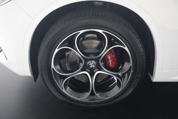 Used 2023 Alfa Romeo Stelvio Veloce for sale $32,900 at Bentley Greenwich in Greenwich CT 06830 24