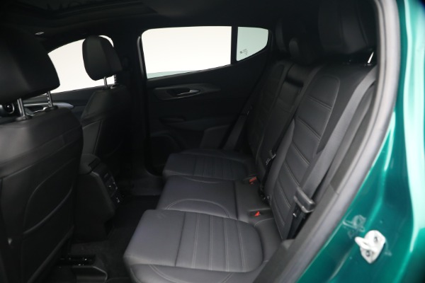 Used 2024 Alfa Romeo Tonale Hybrid Ti for sale $30,900 at Bentley Greenwich in Greenwich CT 06830 17