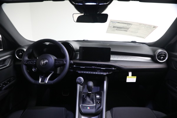 New 2026 Alfa Romeo Tonale Sprint for sale $44,440 at Bentley Greenwich in Greenwich CT 06830 21