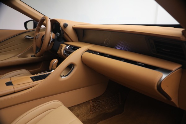 Used 2021 Lexus LC 500 Convertible for sale $99,900 at Bentley Greenwich in Greenwich CT 06830 19