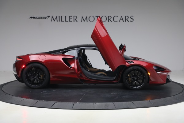 Used 2024 McLaren Artura TechLux for sale $182,900 at Bentley Greenwich in Greenwich CT 06830 19