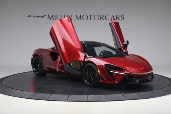 Used 2024 McLaren Artura TechLux for sale $182,900 at Bentley Greenwich in Greenwich CT 06830 20
