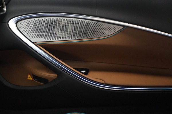 Used 2024 McLaren Artura TechLux for sale $182,900 at Bentley Greenwich in Greenwich CT 06830 28