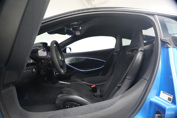 Used 2024 McLaren Artura Performance for sale $182,900 at Bentley Greenwich in Greenwich CT 06830 17