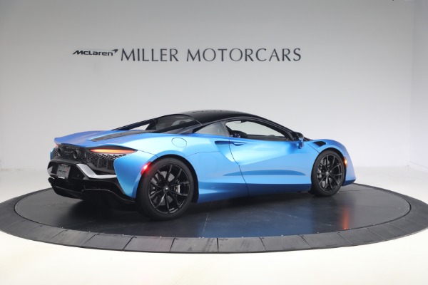 Used 2024 McLaren Artura Performance for sale $182,900 at Bentley Greenwich in Greenwich CT 06830 8