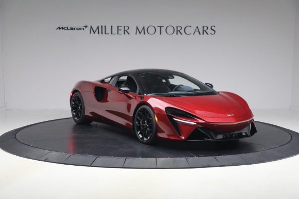 Used 2023 McLaren Artura Performance for sale $179,900 at Bentley Greenwich in Greenwich CT 06830 11
