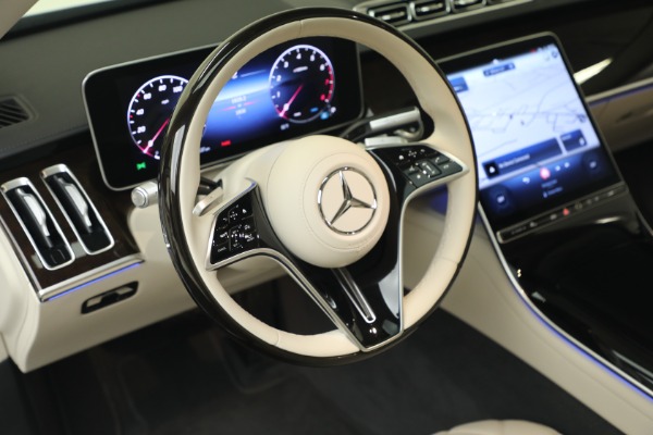 Used 2026 Mercedes-Benz S-Class S 580 4MATIC for sale $125,900 at Bentley Greenwich in Greenwich CT 06830 16
