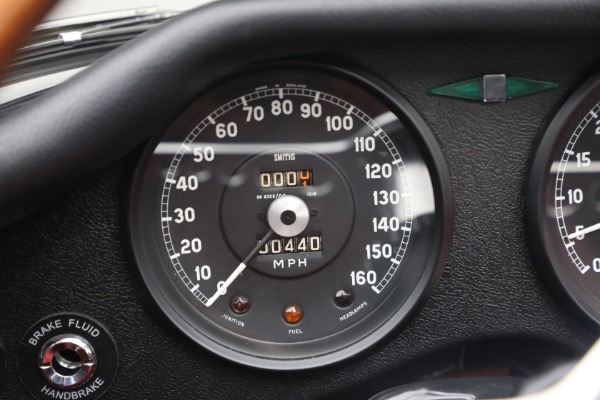 Used 1964 Jaguar E-Type for sale $185,000 at Bentley Greenwich in Greenwich CT 06830 22