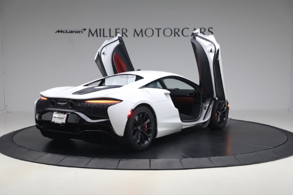 Used 2023 McLaren Artura TechLux for sale $164,900 at Bentley Greenwich in Greenwich CT 06830 19