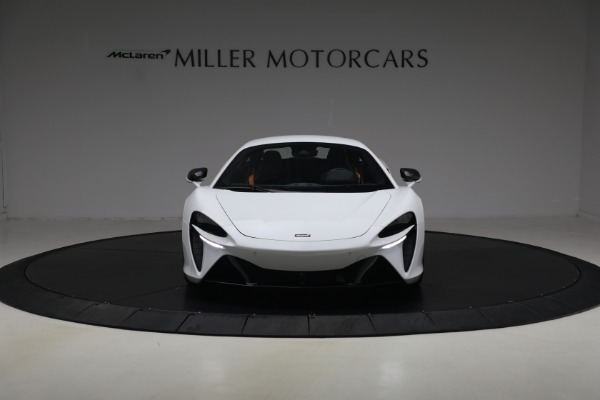 Used 2023 McLaren Artura Performance for sale $164,900 at Bentley Greenwich in Greenwich CT 06830 12