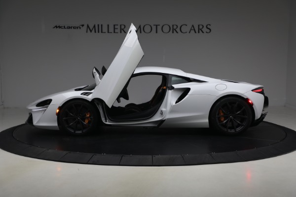 Used 2023 McLaren Artura Performance for sale $164,900 at Bentley Greenwich in Greenwich CT 06830 15