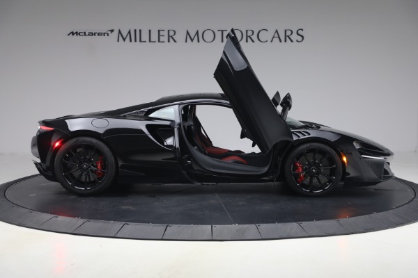 Used 2024 McLaren Artura TechLux for sale Call for price at Bentley Greenwich in Greenwich CT 06830 19