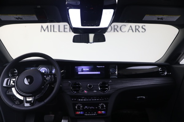 Used 2026 Rolls-Royce Spectre for sale $405,900 at Bentley Greenwich in Greenwich CT 06830 4