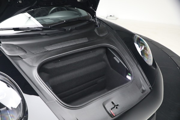 Used 2025 Porsche 911 Carrera for sale $137,900 at Bentley Greenwich in Greenwich CT 06830 28