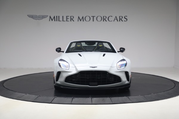 New 2026 Aston Martin Vantage S Roadster for sale $261,400 at Bentley Greenwich in Greenwich CT 06830 12