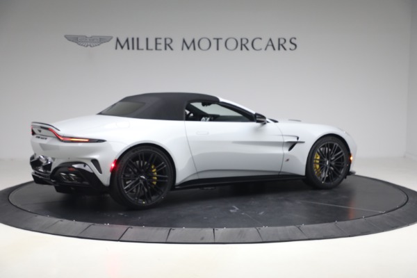New 2026 Aston Martin Vantage S Roadster for sale $261,400 at Bentley Greenwich in Greenwich CT 06830 20