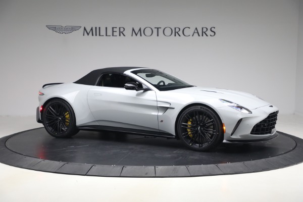 New 2026 Aston Martin Vantage S Roadster for sale $261,400 at Bentley Greenwich in Greenwich CT 06830 22