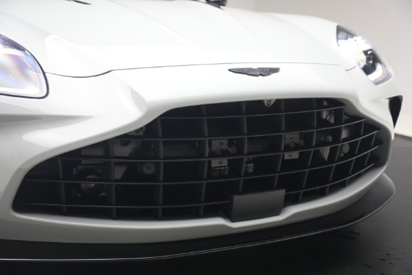 New 2026 Aston Martin Vantage S Roadster for sale $261,400 at Bentley Greenwich in Greenwich CT 06830 26