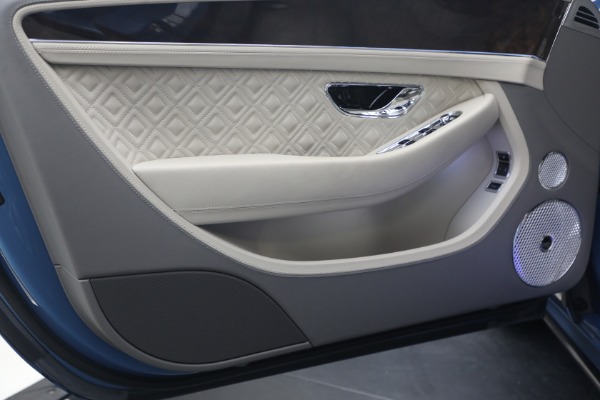 Used 2024 Bentley Continental GTC Speed for sale $294,900 at Bentley Greenwich in Greenwich CT 06830 27