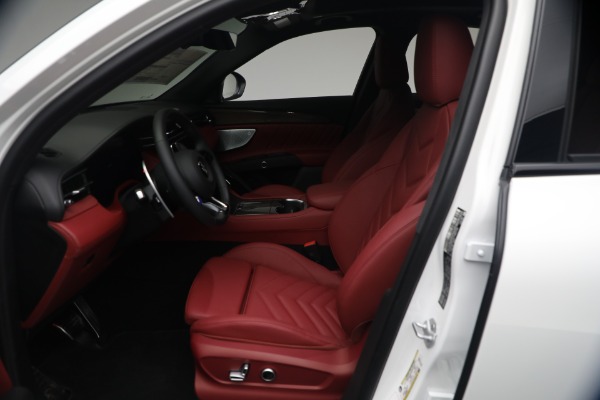 New 2026 Maserati Grecale Modena V6 for sale $99,195 at Bentley Greenwich in Greenwich CT 06830 14