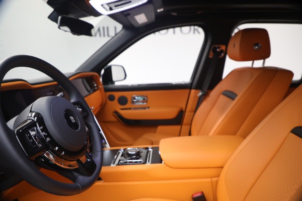 New 2026 Rolls-Royce Cullinan for sale $414,900 at Bentley Greenwich in Greenwich CT 06830 18