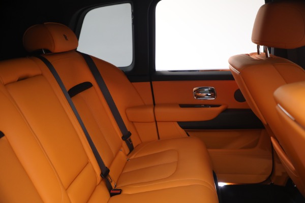 New 2026 Rolls-Royce Cullinan for sale $414,900 at Bentley Greenwich in Greenwich CT 06830 24